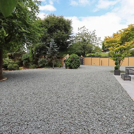 Hare's Breath Semesterbostad